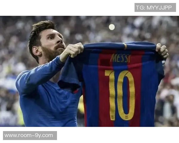 卡尔坦言追赶梅西的脚步仍需努力他始终是我心中的偶像