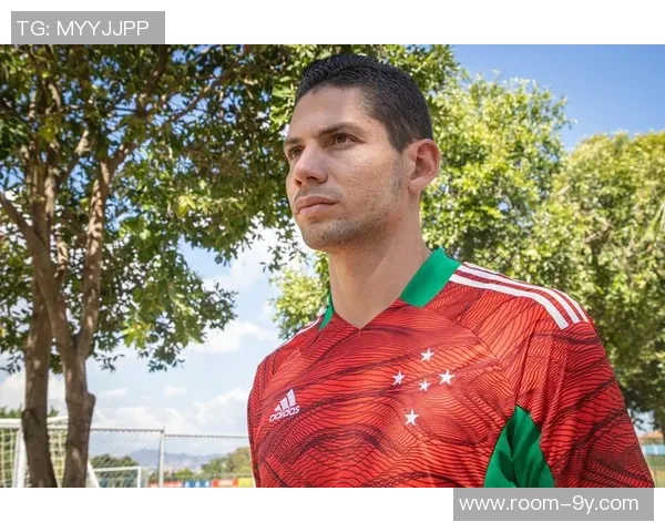 弗拉门戈向克鲁塞罗报价若热总值3200万欧加10转会费